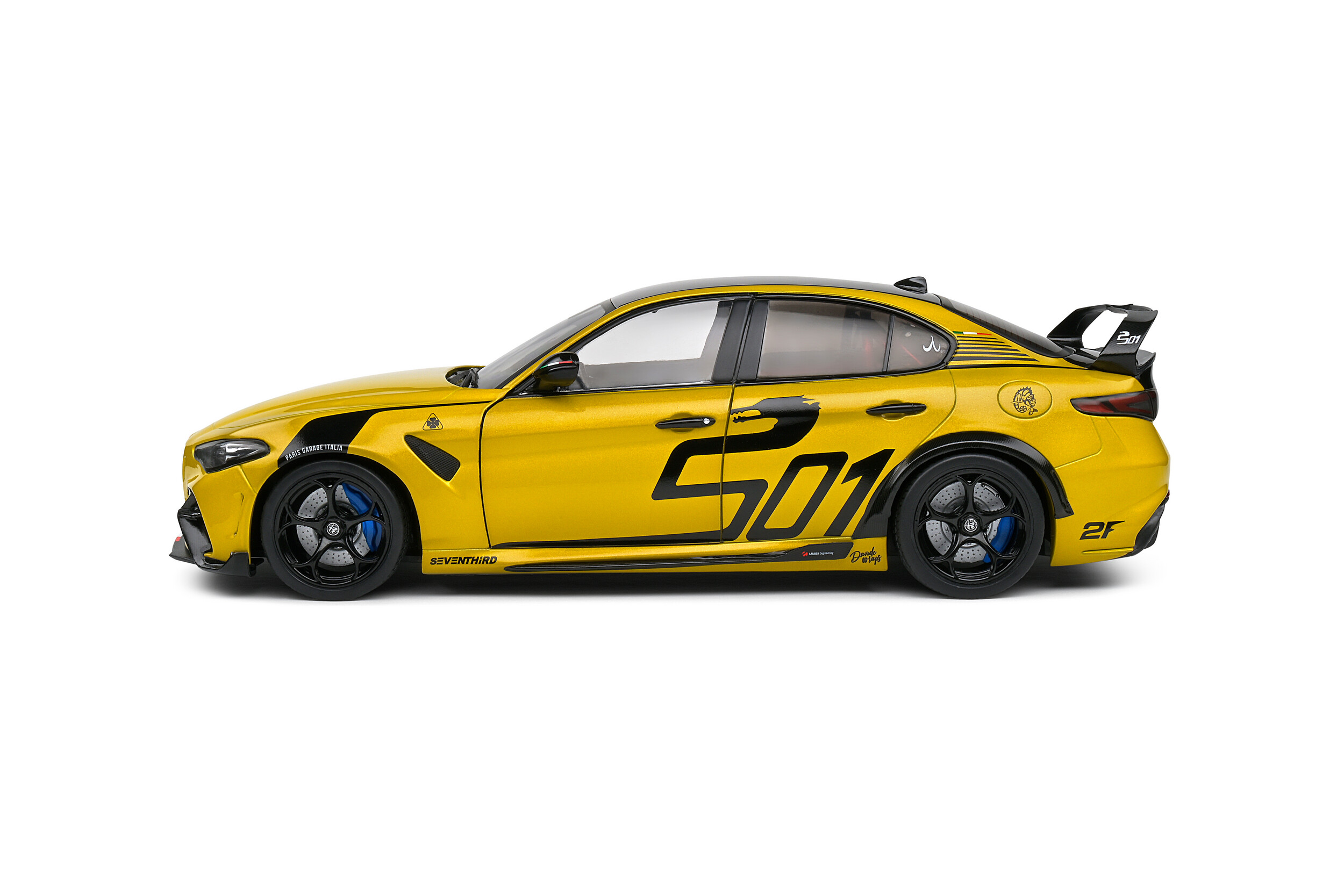 ALFA ROMEO Giulia GTA Nagemaakt 2022 Jaune - 1:18 Solido