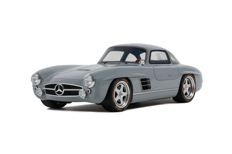 MERCEDES S-Klub Gullwing 300 SL 2019 Gris Nardo - 1:18 GT Spirit GT418