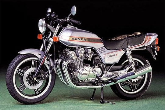 HONDA CB 750 F - 1:12 Tamiya 14006