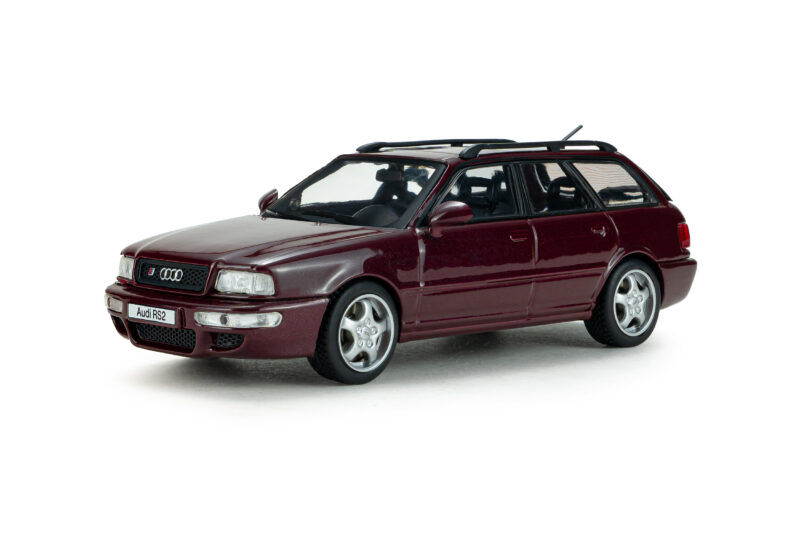 AUDI Avant RS2 1995 Ruby Red - 1:43 Solido S4310110
