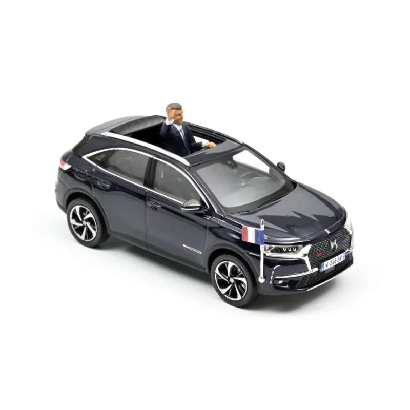DS 7 Crossback Présidentiel 2017 E. Macron - 1:43 NOREV 170012