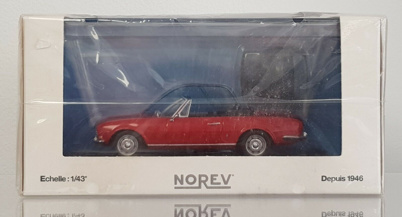 Voiture PEUGEOT 504 Coupe 1969 avec une échelle de 1/43 conçu par NOREV sur