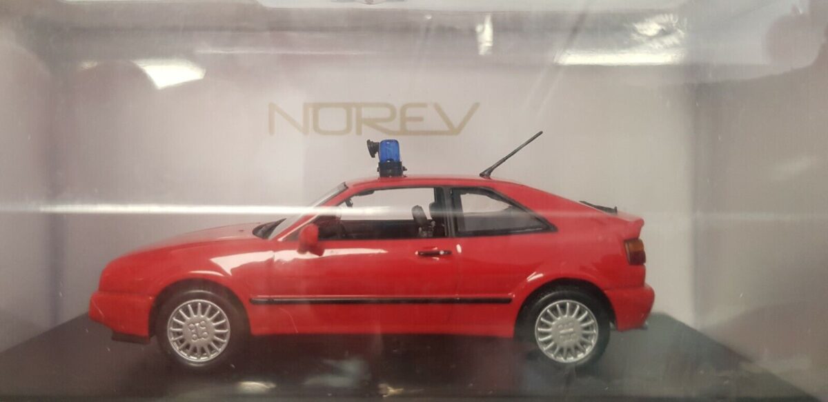 Miniature Norev 1/43 - Volkswagen Corrado G60 Notarzt