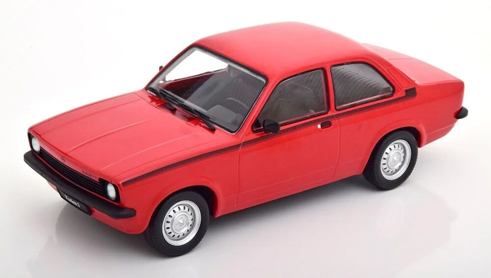 OPEL Kadett Junior 1976 Rouge - 1:18 KK Scale 180672
