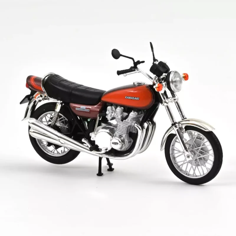 KAWASAKI Z900 1973 Orange - 1:18 Norev 182031