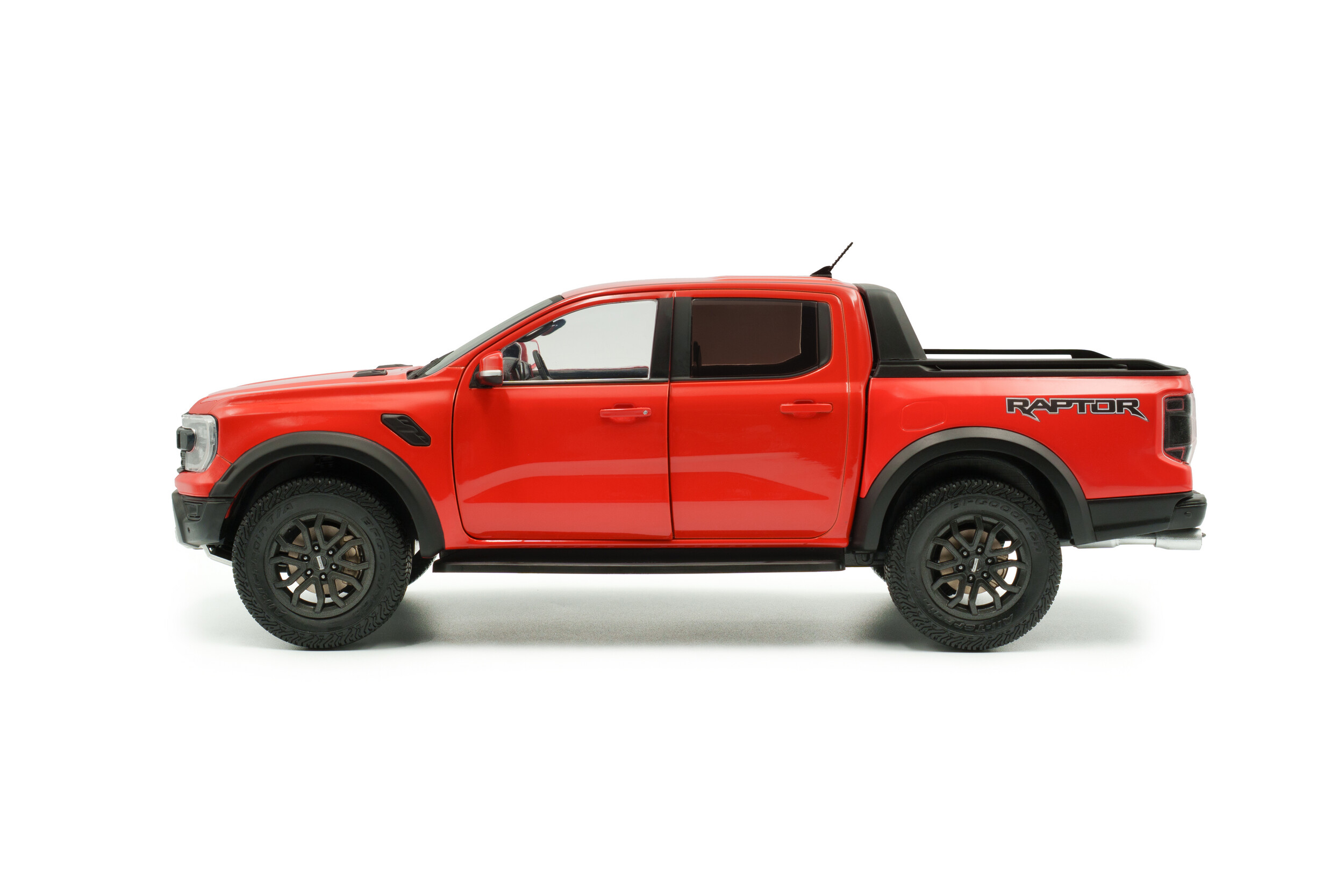 FORD Ranger Raptor 2024 Orange - 1:18 Solido S1813901 – Image 5