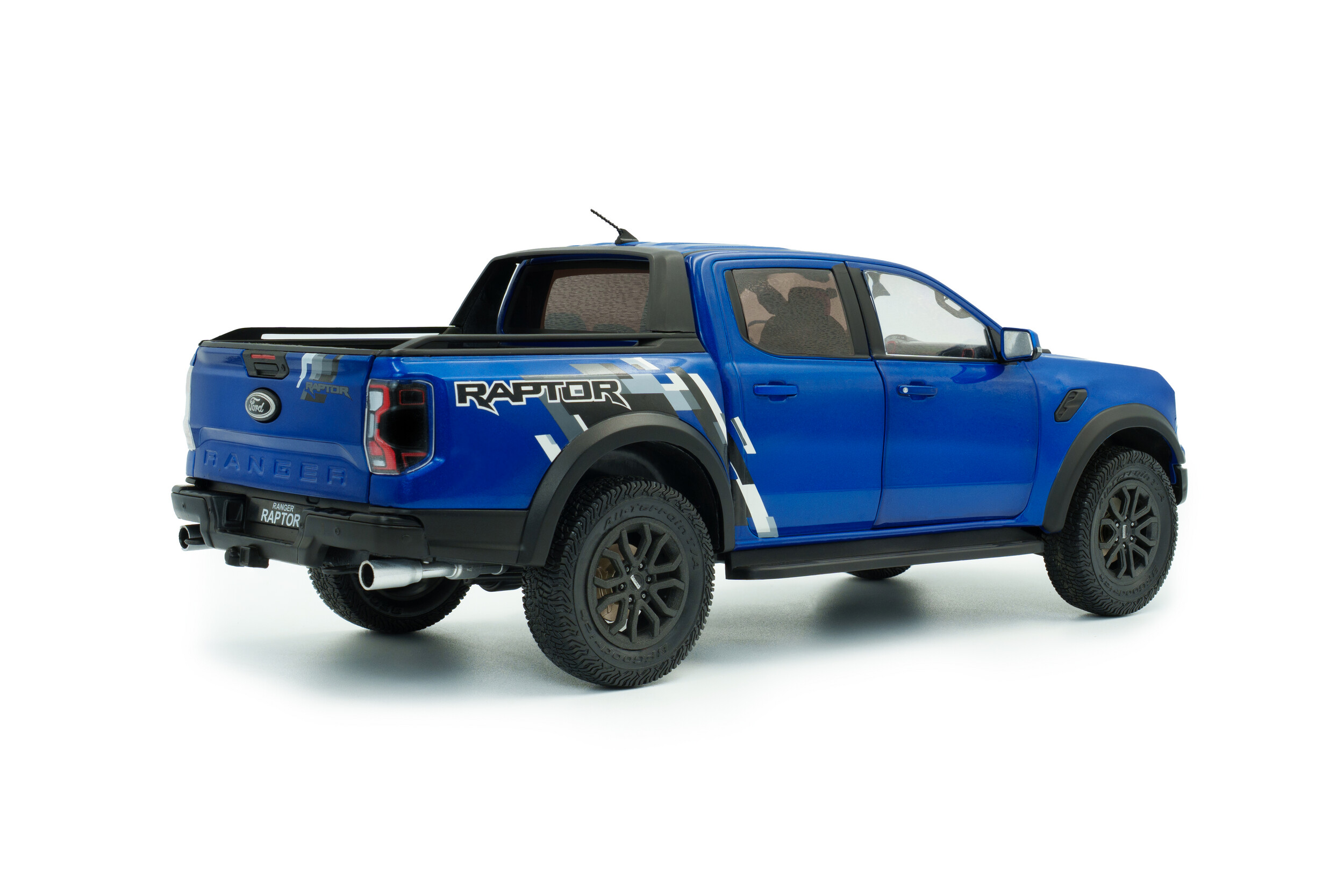 FORD Ranger Raptor 2024 Blue Lightning - 1:18 Solido S1813902 – Image 2