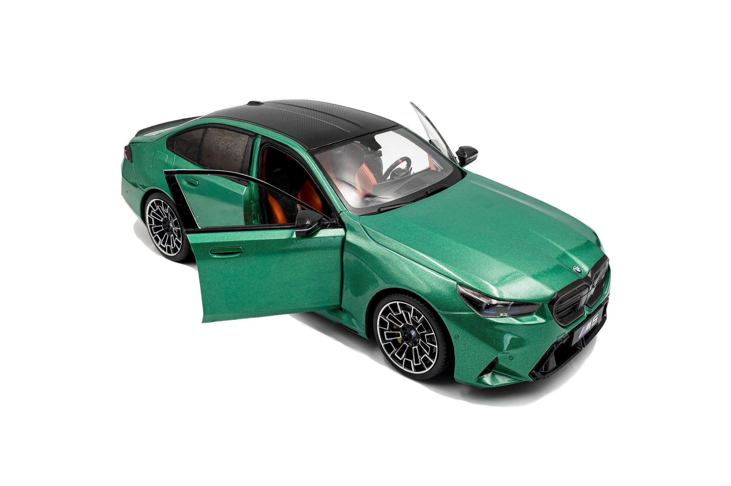 BMW M5 M Isle of Man Green Metallic 2025 - 1:18 Solido S1814701 – Image 3