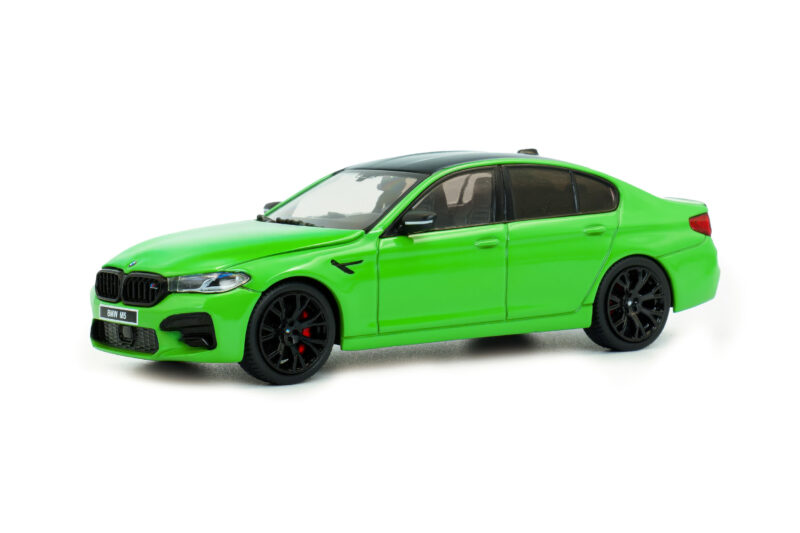 BMW M5 Competition 2022 Signal Green - 1:43 Solido S4312705